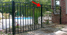 Black Sanibel Fencing Using Aluminum Line Post